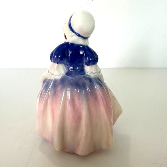 Royal Doulton Vintage Figurine‎ Dinky Do HN 1678 Leslie Harradine Classic Statue - Picture 4 of 8